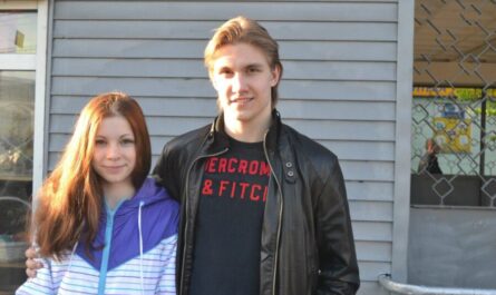 Кевин Антипов с сестрой